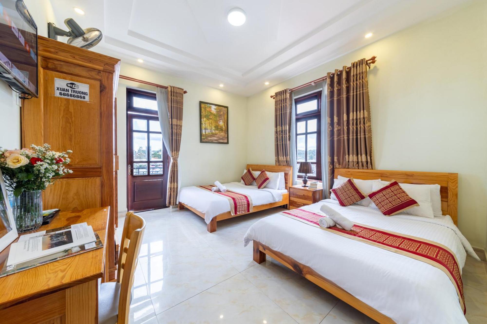 ホテル Xuan Truong Luxury Dalat エクステリア 写真